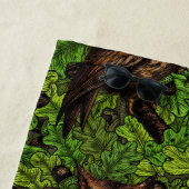 Serviette De Plage Chouettes dans le chêne, vert et marron (En situation)