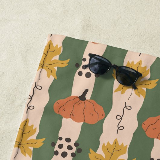 Serviette de plage Citrouille et feuille Motif (En situation)