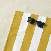 Serviette De Plage Classic Vertical Gold Yellow Blancs rayés (En situation)