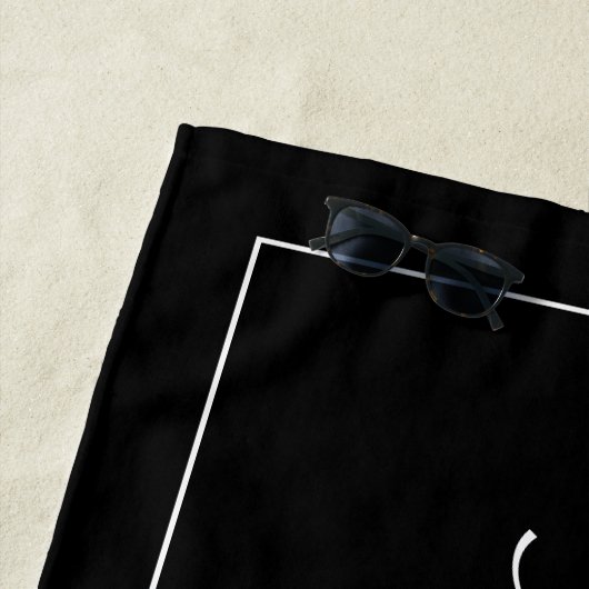 Serviette De Plage Classique M. & Mme Nom personnalisé Serviette, Cad (En situation)