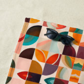Serviette De Plage Collection tendance Retro Carrés Abstraits (En situation)