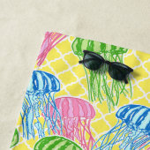 Serviette De Plage Coloré Tropical Jellyfish Motif Personnalisé (En situation)
