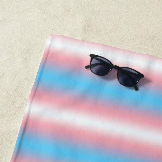 Serviette De Plage Conception de motif de drapeau de fierté transgenr (En situation)