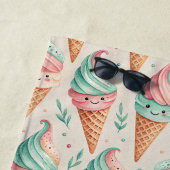 Serviette de plage cône de glace pastel (En situation)