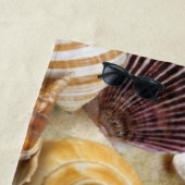 Serviette De Plage Coques de mer sur la plage (En situation)