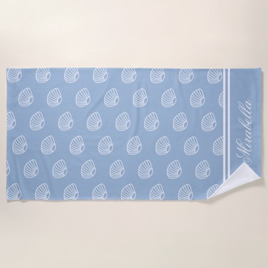 Serviette De Plage Coquillages Côtiers Élégant Bleu Monogramme (Devant)