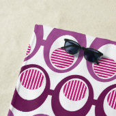 Serviette De Plage Cordes violettes ovales (En situation)