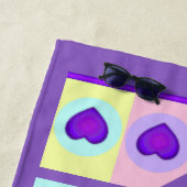 Serviette De Plage Couleurs pastel & coeurs violets battre (En situation)