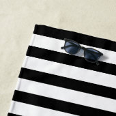 Serviette De Plage Couple Mariage Monogramme Noir Et Blanc (En situation)