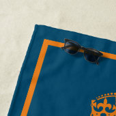 Serviette De Plage Couronne et slogan "gardez calme" (En situation)