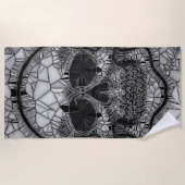 Serviette De Plage Crâne en verre de mosaïque, blanc noir (Devant)