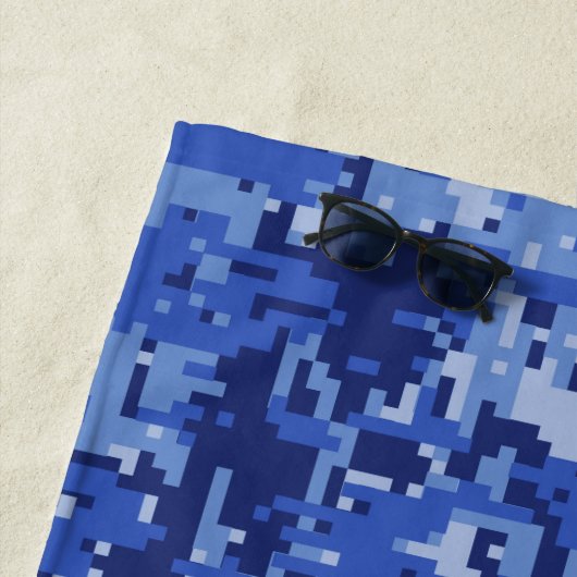 Serviette De Plage Crayon étoile Camouflage bleu marine rétro sur un (En situation)