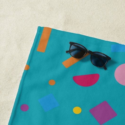 Serviette De Plage Création géométrique de la figure 1 (En situation)