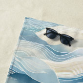 Serviette De Plage Crème Bleue Mer Sable Océan Vagues (En situation)