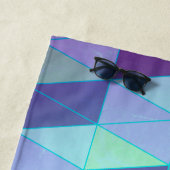 Serviette De Plage Cubes en triangles Motif géométrique (En situation)