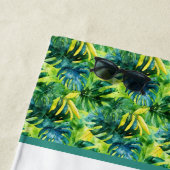 Serviette De Plage Cute tropical parrot lovers add name (En situation)