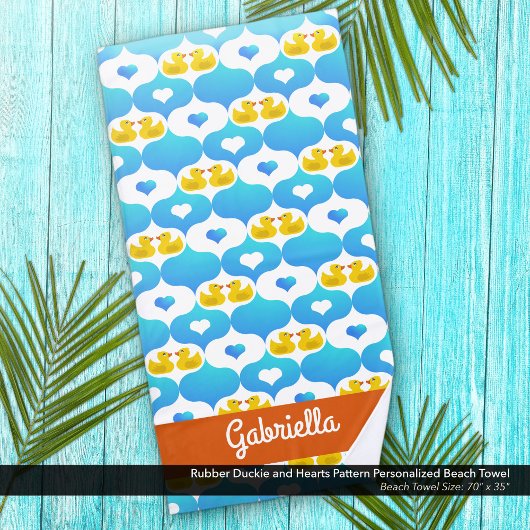 Serviette De Plage Cute Yellow Duck and Hearts Pattern Personalized