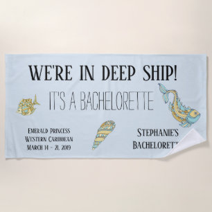 Serviette De Plage Dans un bateau profond C'est une fête de jeune fil