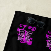 Serviette de plage de conception de papillon (En situation)