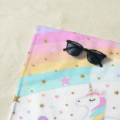 Serviette de plage de flotteur de licorne (En situation)