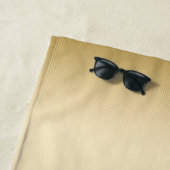 Serviette de plage de Monogramme d'or métallique (En situation)