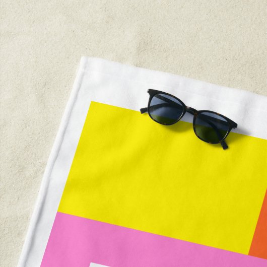 Serviette de plage de qualité BurkayCouture "Flori (En situation)