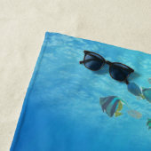 Serviette de plage de requin (En situation)