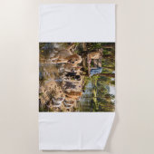 Serviette de plage de rivière avec chiots et chato (Devant)