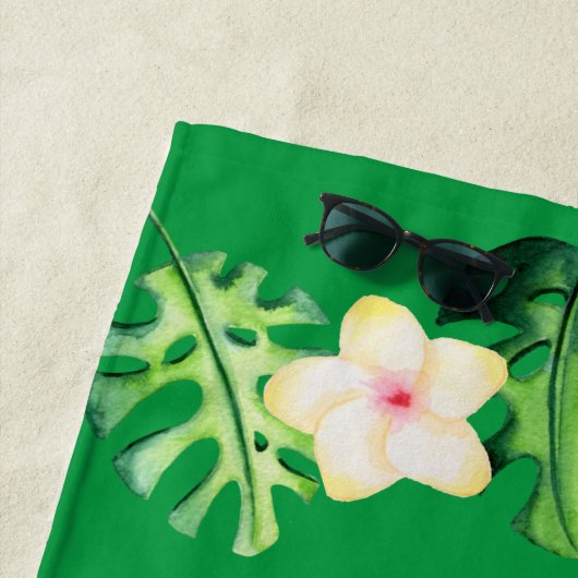 Serviette de plage de verdure tropicale (En situation)