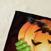 Serviette De Plage Dessin de Frankenstein Monster avec Citrouille (En situation)