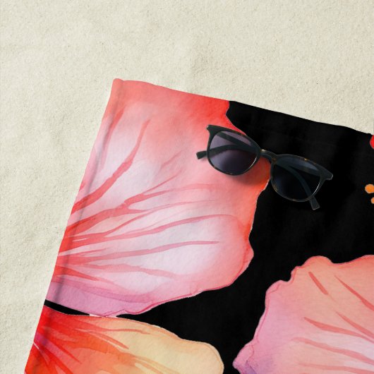 Serviette de plage d'hibiscus tropical (En situation)