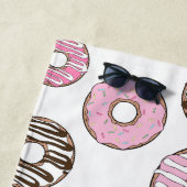 Serviette De Plage Donuts Roses, Donuts Blancs, Sprinkings, Votre Nom (En situation)