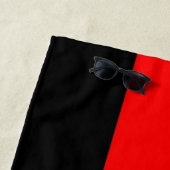 Serviette De Plage Drapeau de fierté polyamoureuse (En situation)