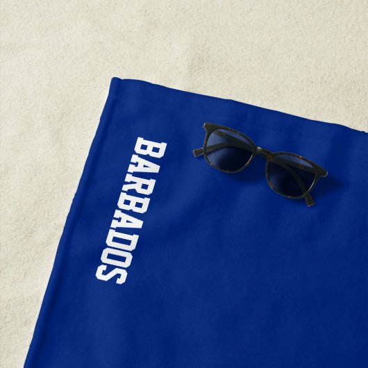 Serviette De Plage Drapeau de la Barbade Splendide patriotique (En situation)