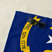 Serviette De Plage Drapeau de la Caroline du Nord (En situation)