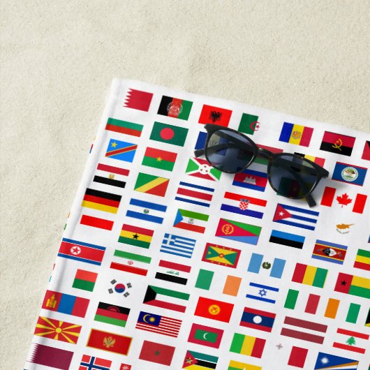 Serviette De Plage Drapeaux mondiaux (En situation)