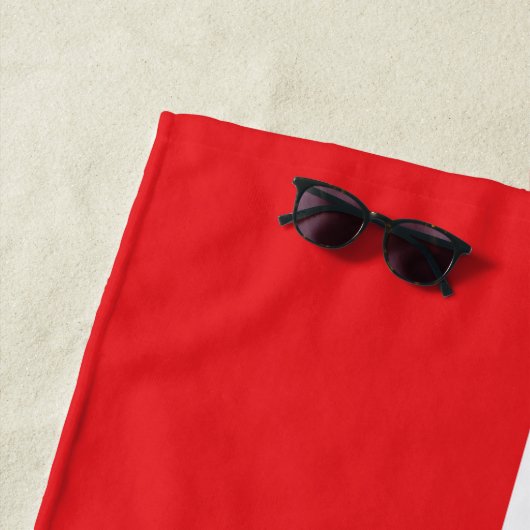 Serviette de plage du drapeau de la Pologne (En situation)