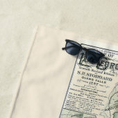 Serviette de plage du lac George – Édition carte d (En situation)