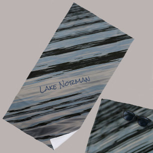 Serviette De Plage Eaux du lac Bleu et noir Diagonal