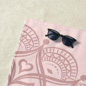 Serviette De Plage Elégant Boho Mandala Blush Rose Or (En situation)