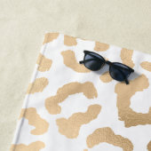 Serviette De Plage Elegant Gold White Leopard Cheetah Animal Print (En situation)