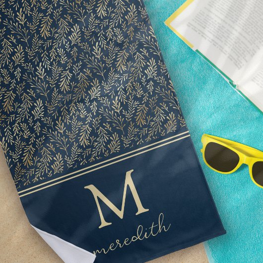 Serviette De Plage Élégant Monogramme de feuille d'or de la marine de