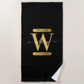Serviette De Plage Élégant Monogramme noir & or Script moderne (Devant)