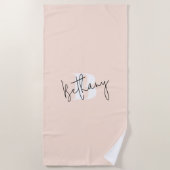 Serviette De Plage Élégant Monogramme rose pâle moderne (Devant)