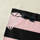 Serviette De Plage Élégant rose  or diamant bande motif (En situation)
