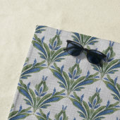 Serviette de plage en fleurs botaniques (En situation)