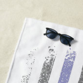 Serviette De Plage En Mémoire Amoureuse Police Mince Ligne Bleue Plag (En situation)