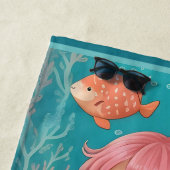Serviette De Plage Enfants mignons de sirène à tête rouge (En situation)