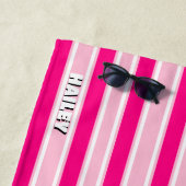 Serviette de plage esthétique rose chaud (En situation)