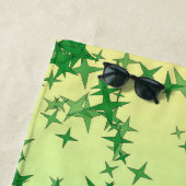 Serviette De Plage Étoiles Vertes (En situation)